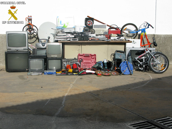 Objetos recuperados por la Guardia Civil